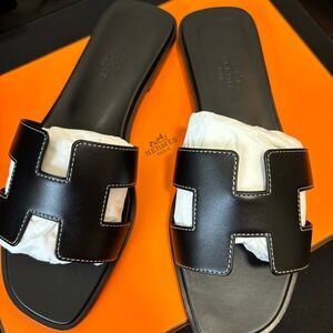 ❌SOLD❌ Hermes Black Oran Sandals